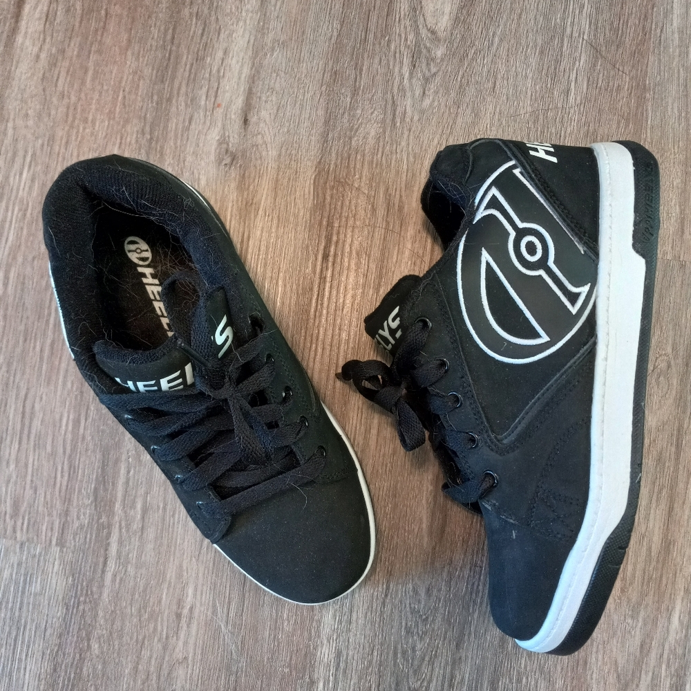 Heelys Youth Sneakers - Picture 2 of 10